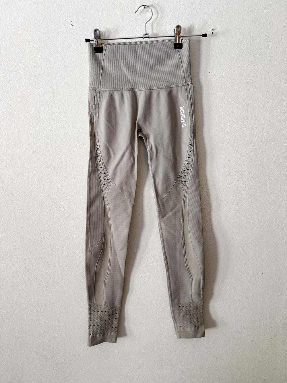 Gymshark Energy Seamless High-Waisted Leggings in Taupe XS